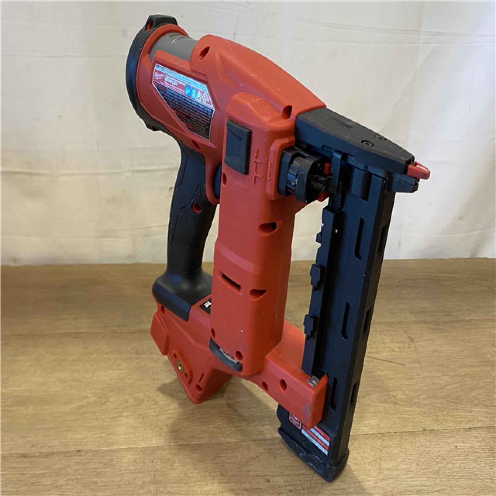 AS-IS Milwaukee FUEL 18-Volt Lithium-Ion Brushless Cordless 18-Gauge 1/4 in. Narrow Crown Stapler (Tool-Only)