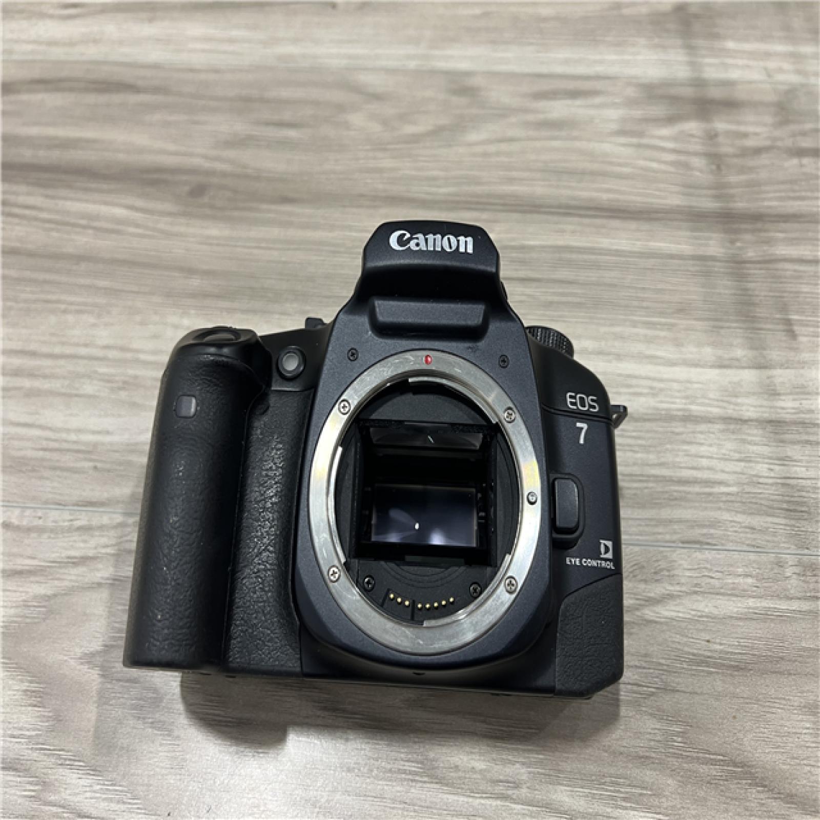 AS-IS Canon EOS 7 35mm SLR Film Camera Body Cap Strap Japan