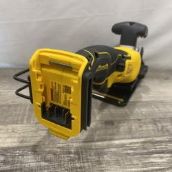 AS-IS DEWALT ATOMIC 20V MAX Cordless Brushless 4-1/2 in. Circular Saw (Tool Only)