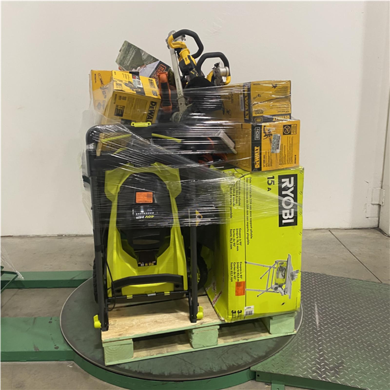 Dallas Location - As-Is Tool Pallet