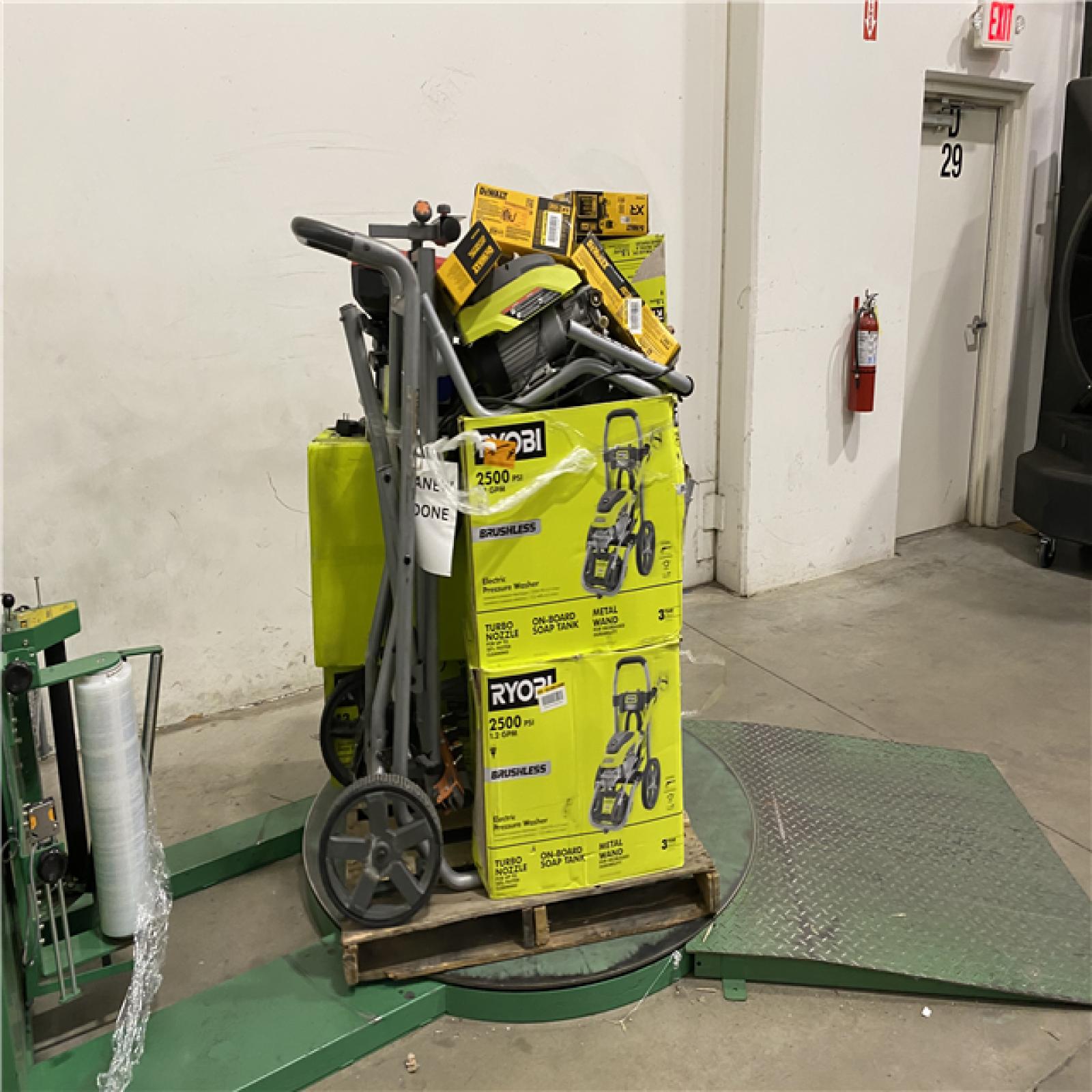 Dallas Location - As-Is Tool Pallet