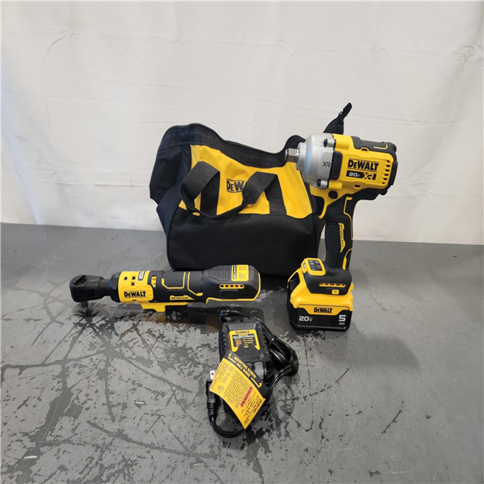AS-IS- DEWALT 20V Lithium-Ion Cordless 2-Tool Combo Kit
