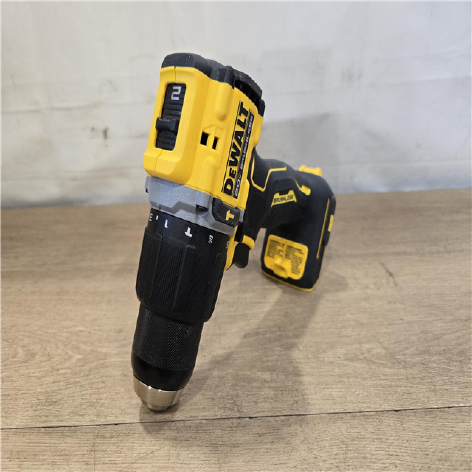 AS-IS DEWALT ATOMIC 20V Cordless 1/2 in. Hammer Drill Kit