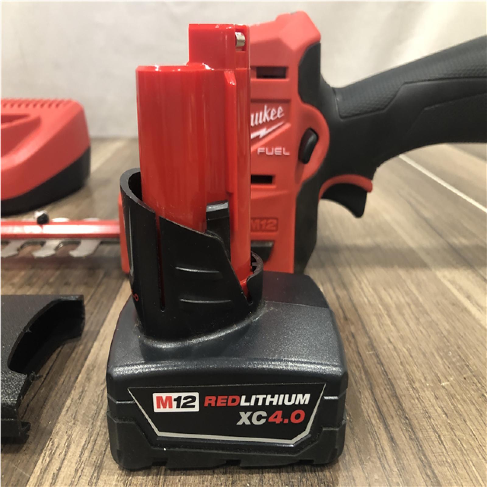 AS-IS Milwaukee FUEL 8 in. 12V Lithium-Ion Brushless Cordless Hedge Trimmer Kit