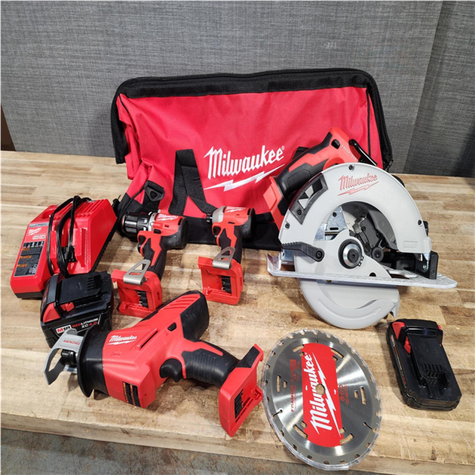 Houston Location AS-IS Milwaukee 18-Volt Lithium-Ion Brushless Cordless (4-Tool) Combo Kit