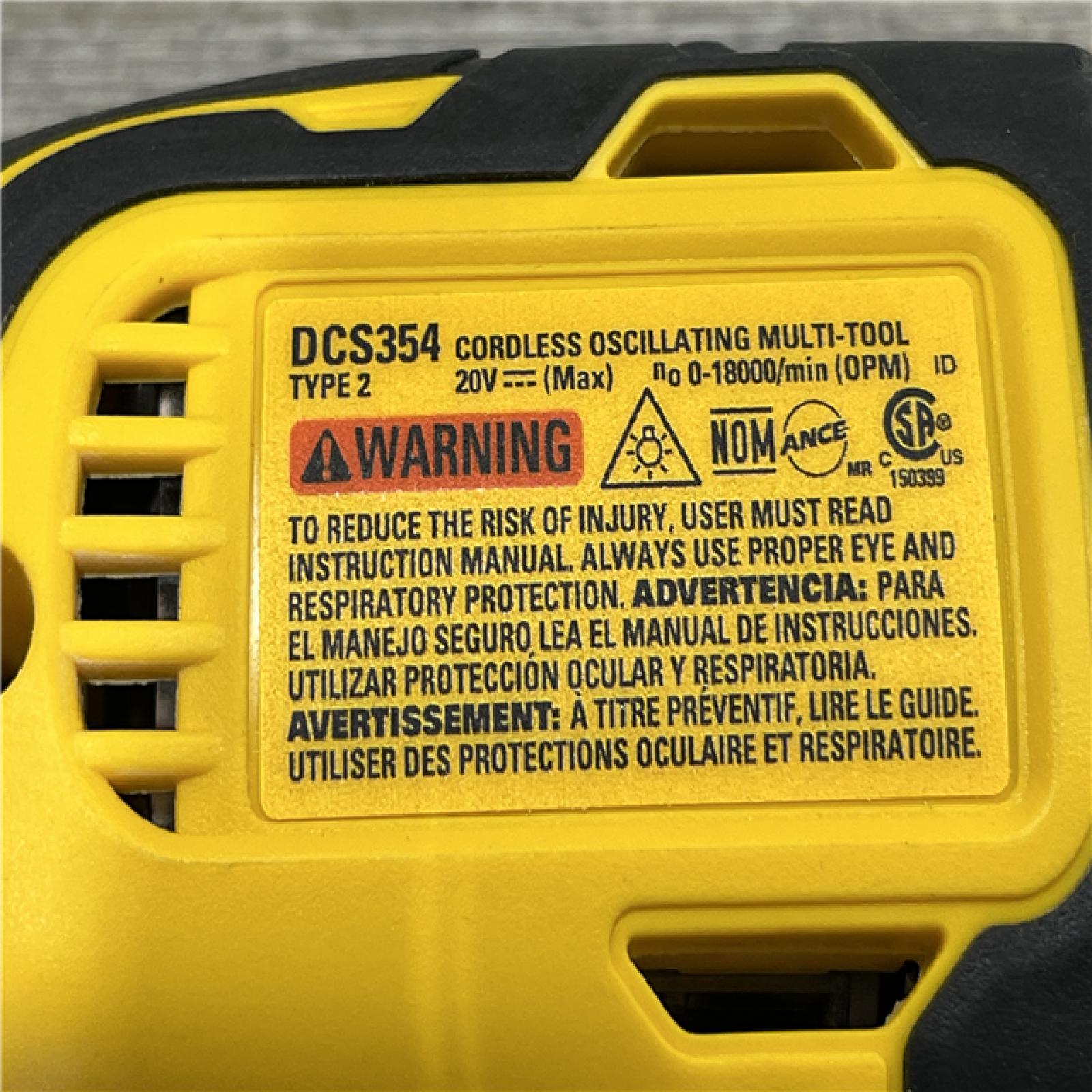 AS-IS DEWALT ATOMIC 20V MAX Cordless Brushless Oscillating Multi Tool Kit