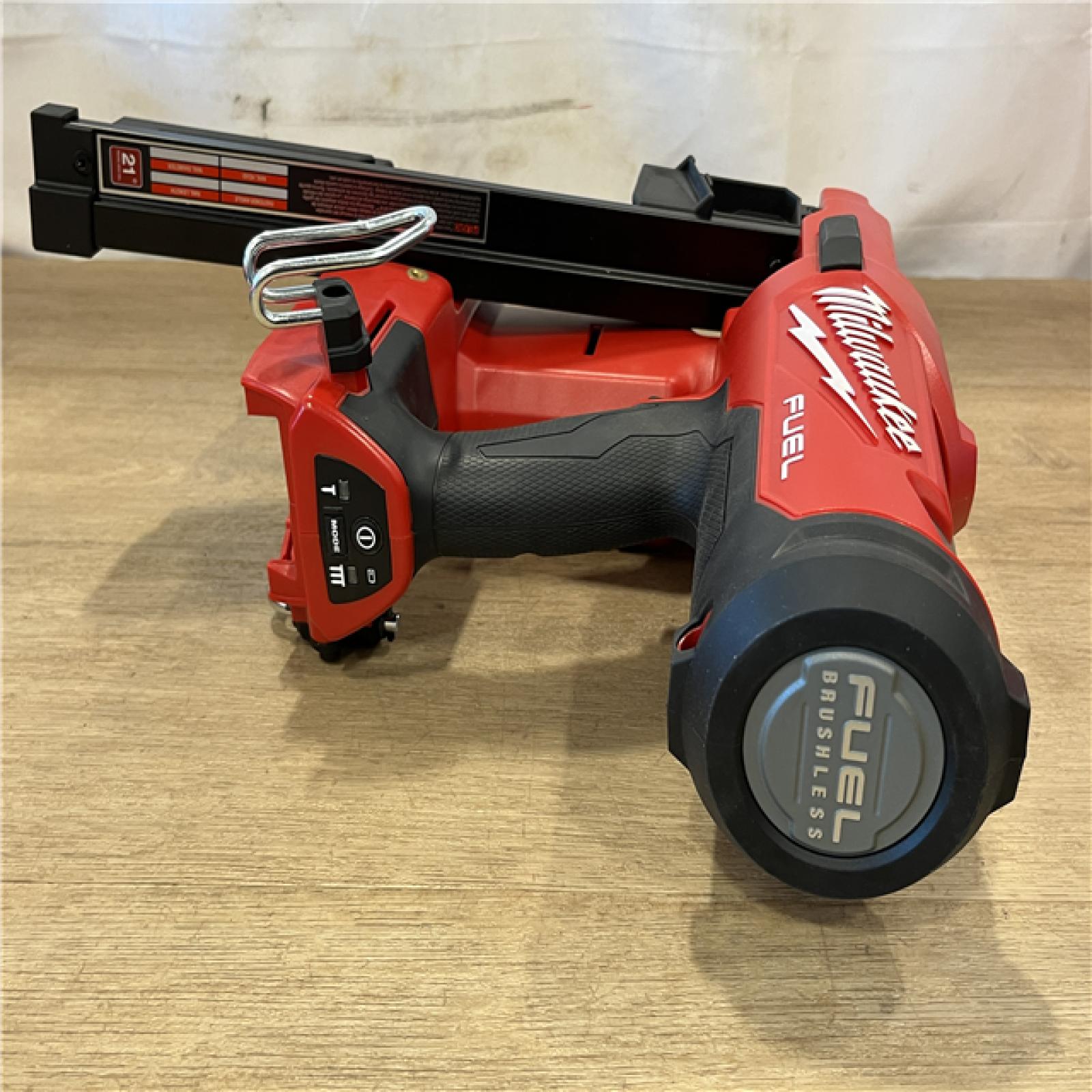 AS-IS Milwaukee FUEL 3-1/2 in. 18-Volt 21-Degree Lithium-Ion Brushless Cordless Framing Nailer (Tool-Only)
