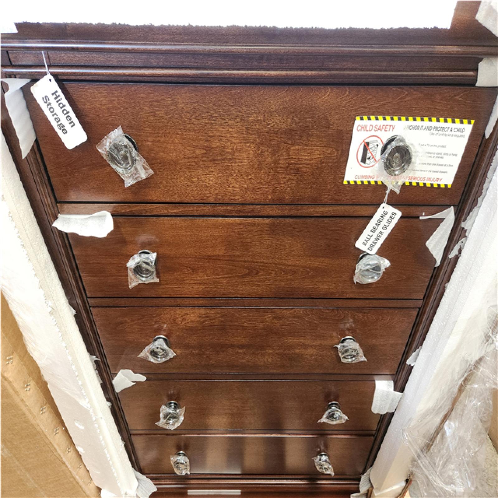 Phoenix NEW Conley 5-Drawer Cherry Chest of Drawers