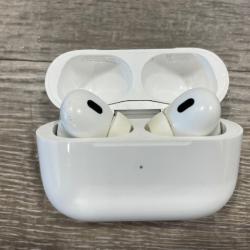 AS-IS Apple AirPods Pro 2 MagSafe Charging Case (Lightning)