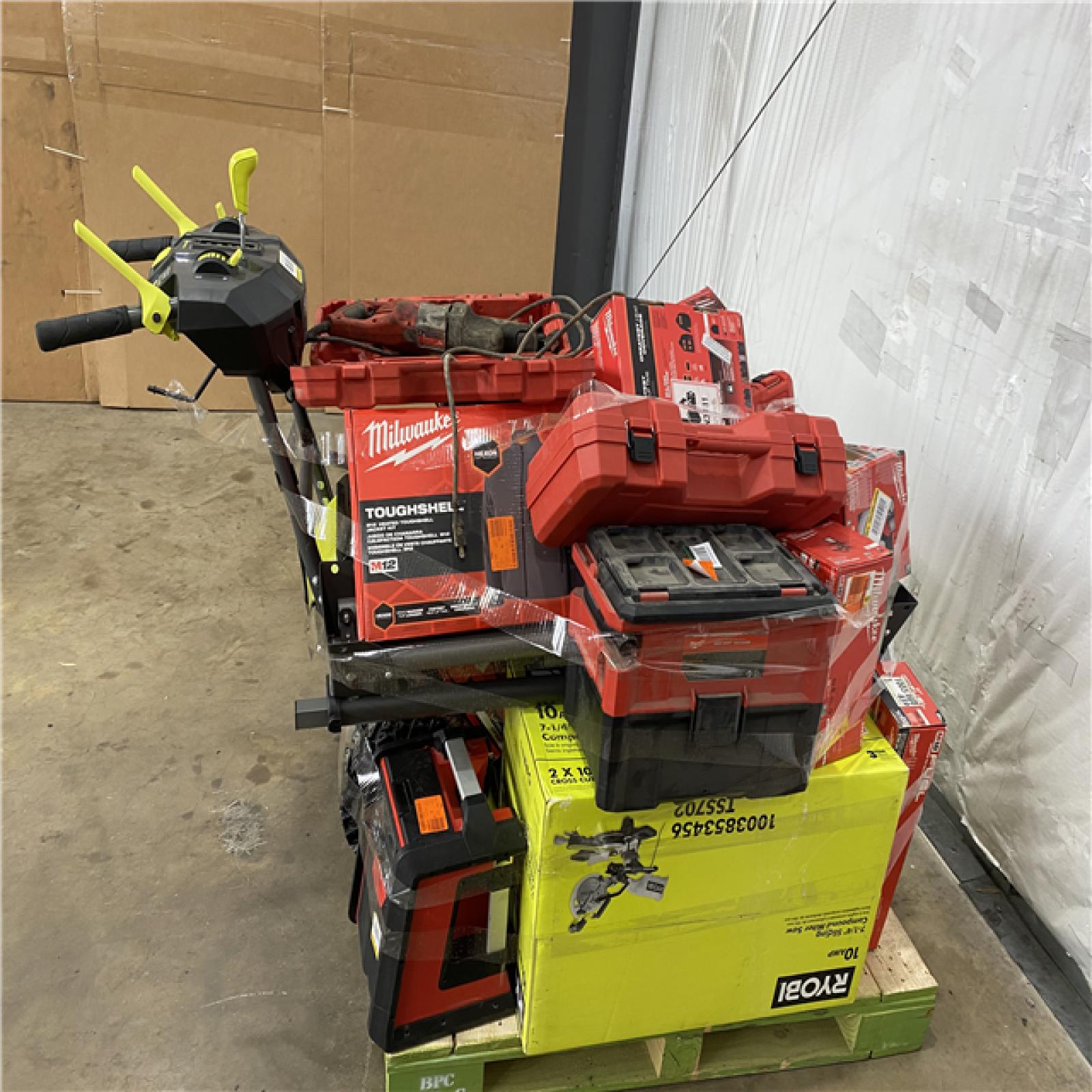 Houston Location AS IS - Tool Pallet