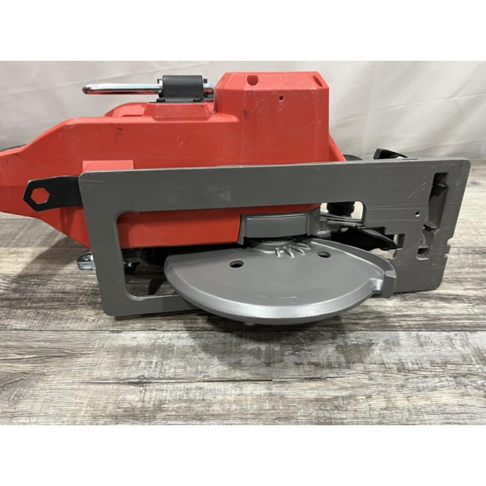 AS-IS Milwaukee FUEL ONE-KEY 18V Lithium-Ion Cordless 7-1/4 in. Rear Handle Circular Saw Kit