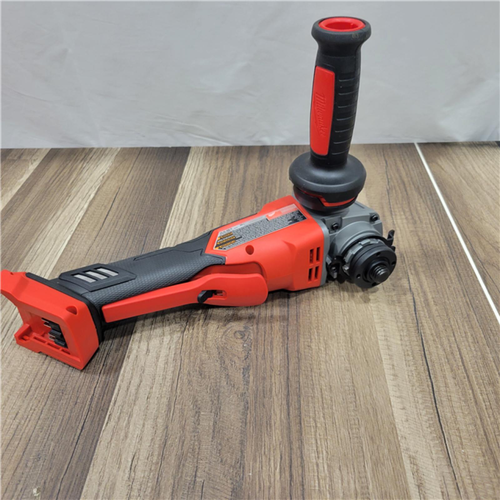 GOOD Milwaukee M18 FUEL 18V Lithium-Ion Brushless Cordless 4-1/2 in./5 in. Grinder with Variable Speed & Paddle Switch (Tool-Only)