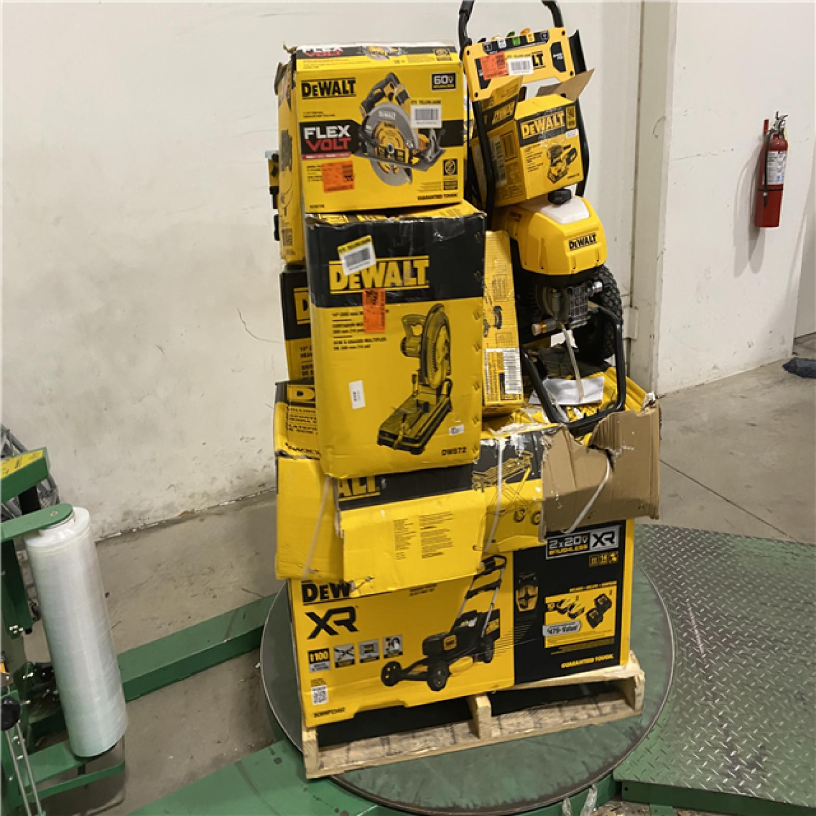 Dallas Location - As-Is DEWALT Tool Pallet