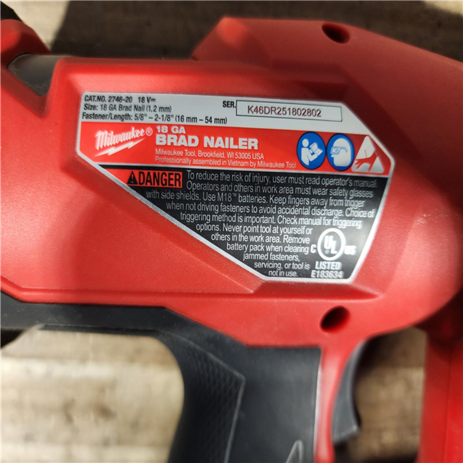 HOUSTON LOCATION - AS-IS Milwaukee FUEL 18-Volt Lithium-Ion Brushless Cordless Gen II 18-Gauge Brad Nailer (Tool-Only)