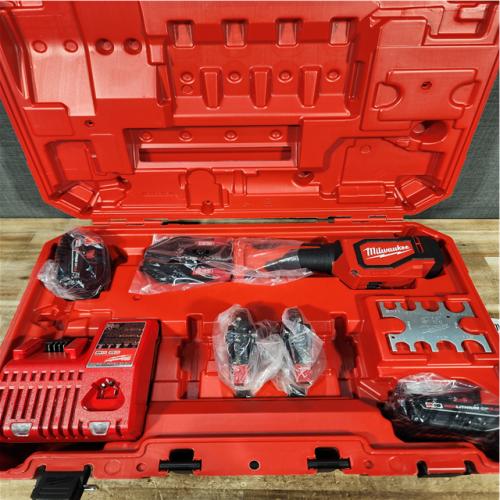Houston Location AS-IS Milwaukee 18V Lithium-Ion Cordless Short Throw Press Tool with 3 PEX Crimp Jaws Kit