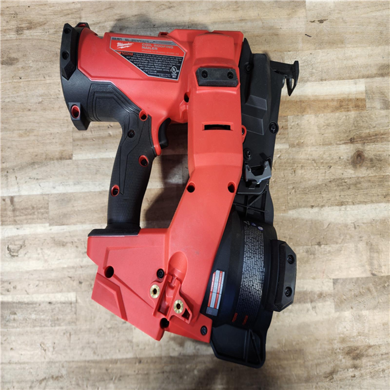 HOUSTON LOCATION - AS-IS Milwaukee FUEL 18-Volt Lithium-Ion Brushless Cordless Coil Roofing Nailer (Tool Only)