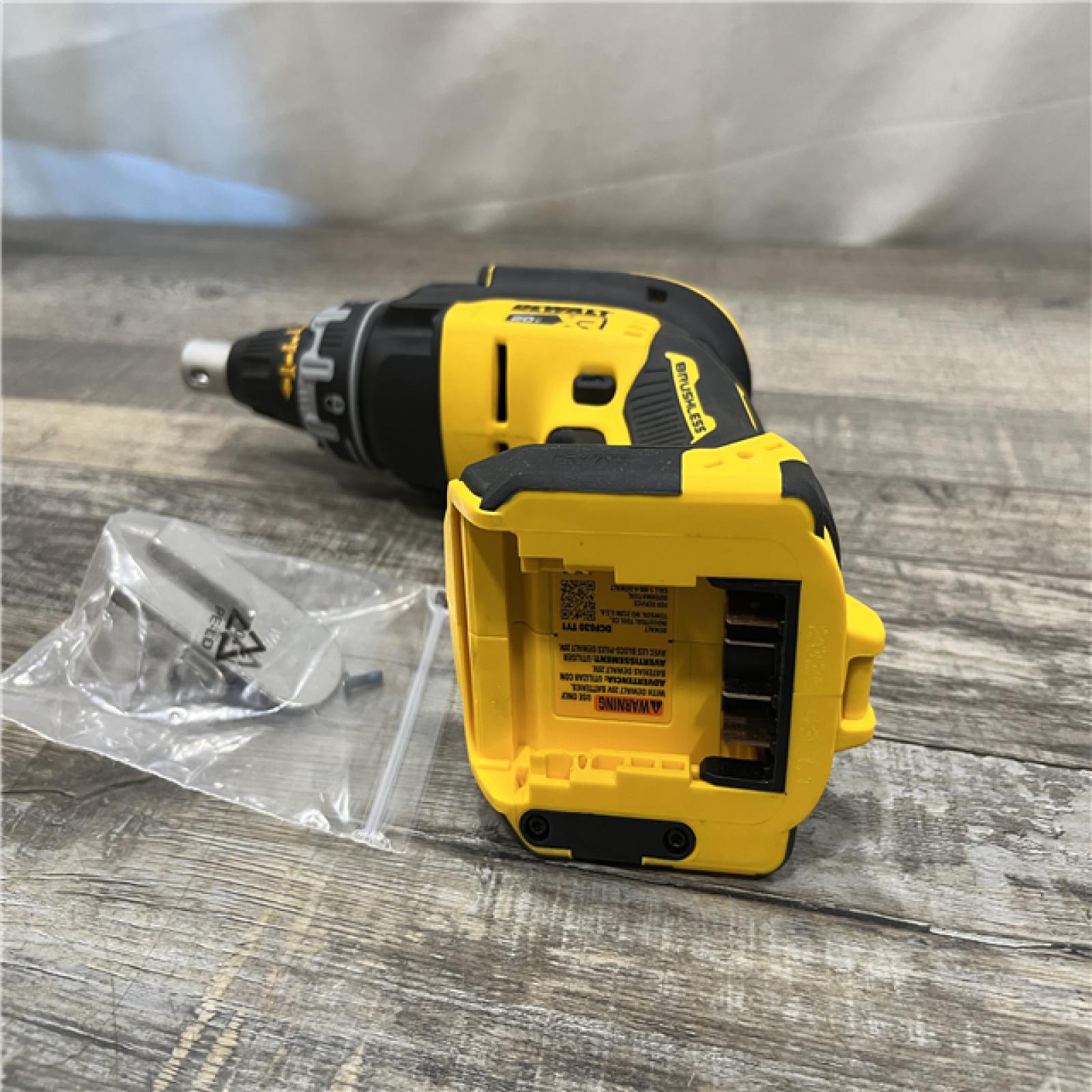 AS-IS DEWALT XR 20V MAX Lithium-Ion Cordless Brushless Screw Gun (Tool Only)