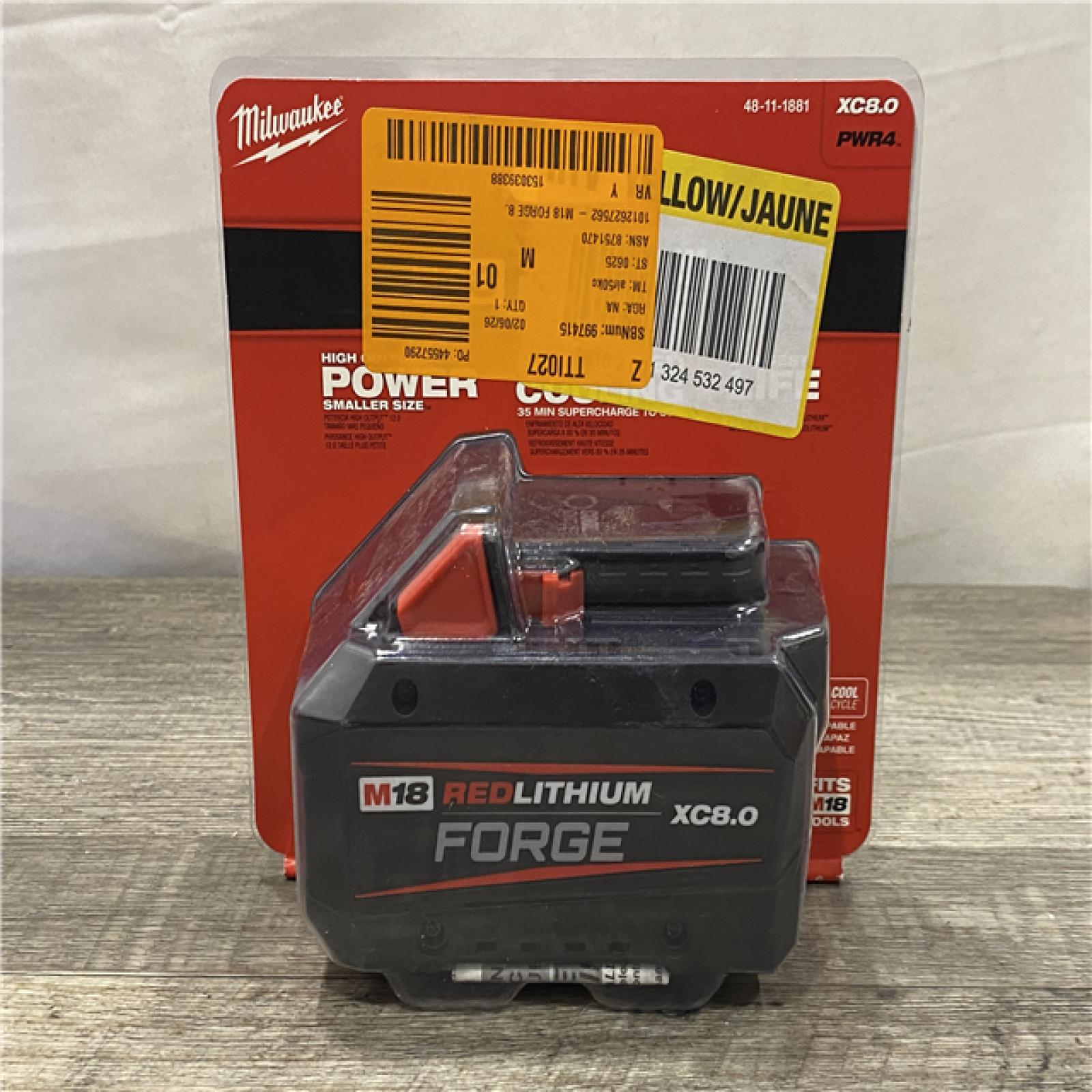 NEW - Milwaukee 18V Lithium-Ion REDLITHIUM FORGE XC 8.0 Ah Battery Pack