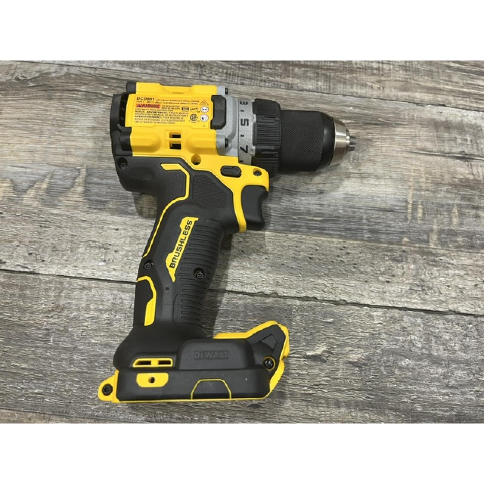 AS-IS DEWALT 20V MAX XR Lithium-Ion Brushless Cordless 1/2 in. Drill/Driver Kit