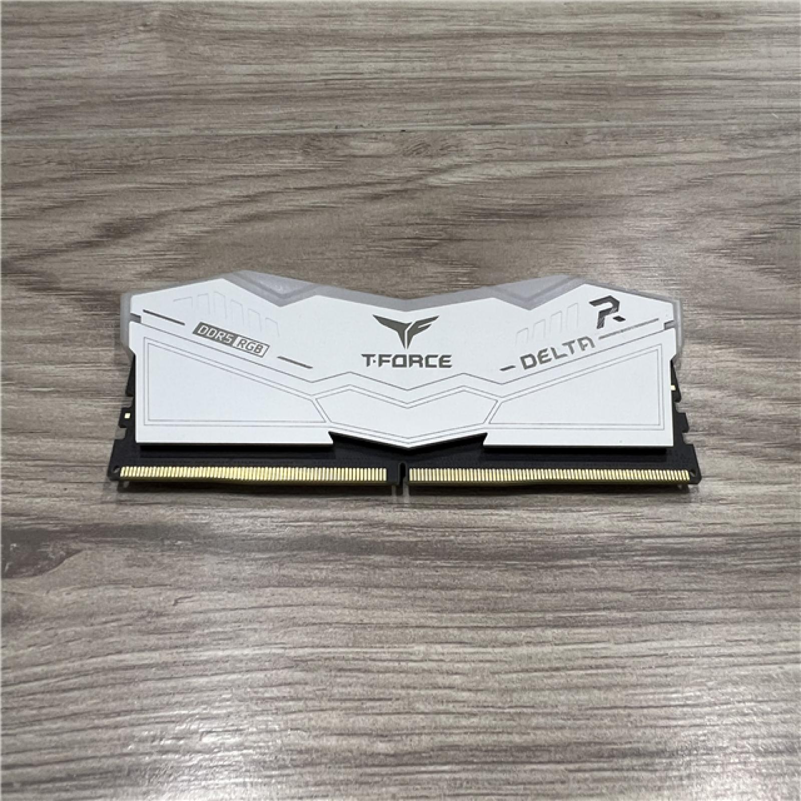 AS-IS Team T-Force Delta RGB White 8GB 5200MHz CL40 DDR5