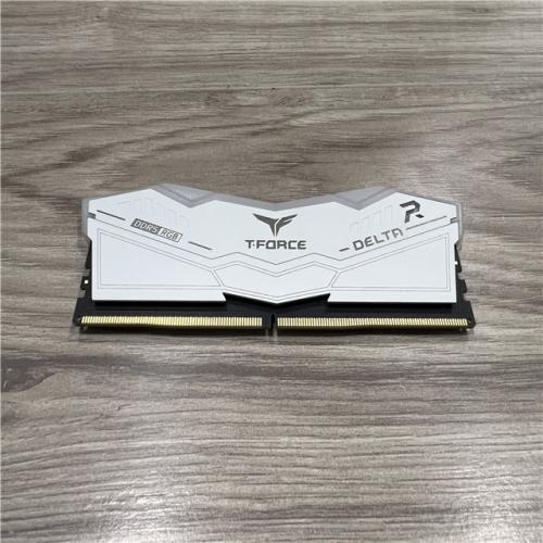 AS-IS Team T-Force Delta RGB White 8GB 5200MHz CL40 DDR5