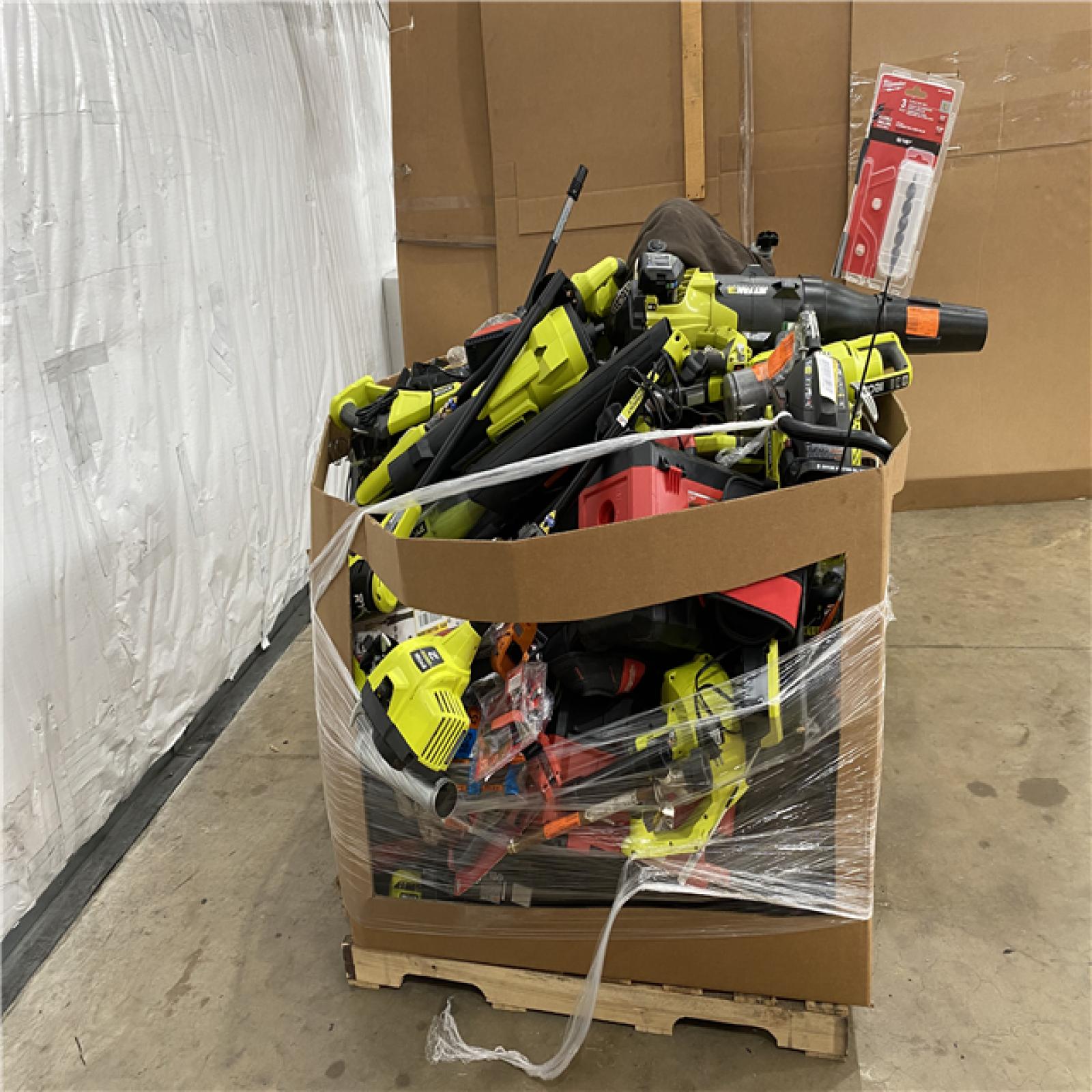 Houston Location AS IS - Tool Pallet