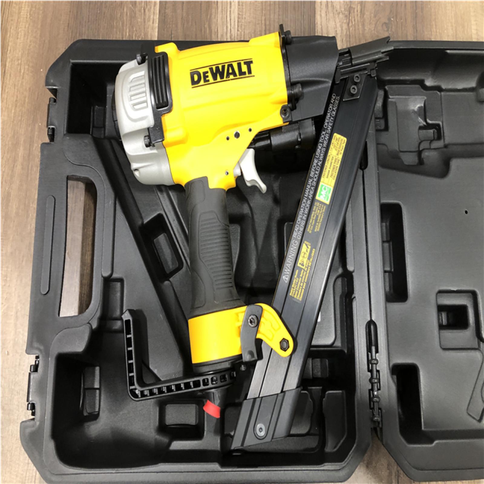 AS-IS 35-Degree Pneumatic Metal Connector Nailer