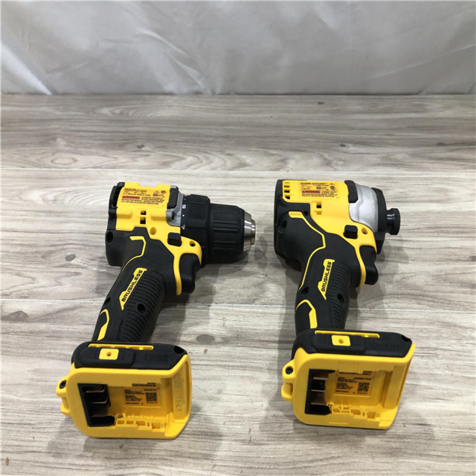 AS-IS DEWALT ATOMIC 20-Volt MAX Lithium-Ion Cordless Combo Kit
