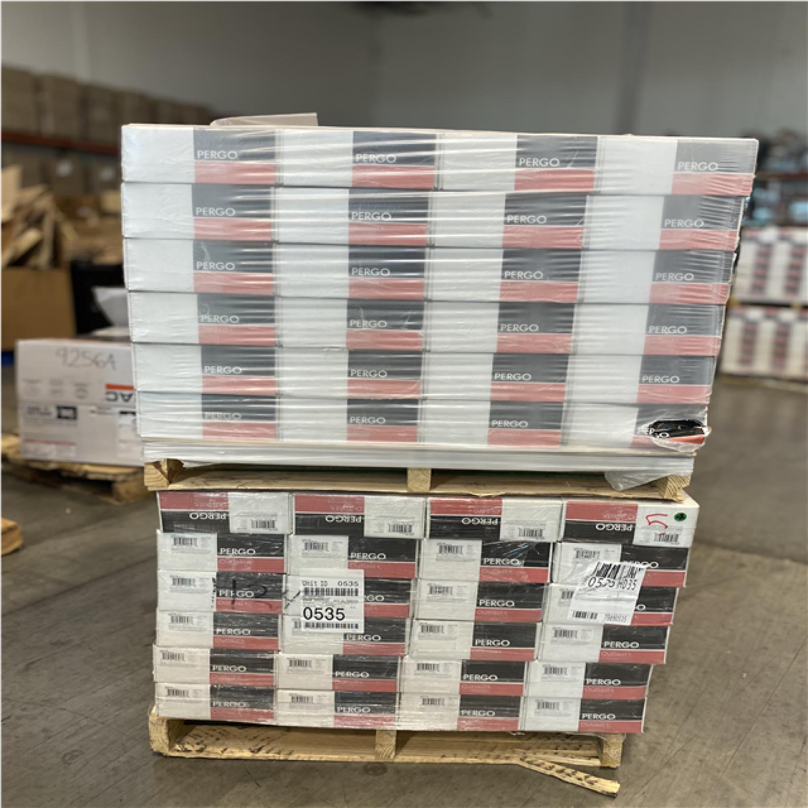 DALLAS LOCATION - PERGO Outlast+ Winter Chestnut 12 mm T x 7.4 in. W Waterproof Flooring (19.63 sq.ft./case) (48 UNITS)