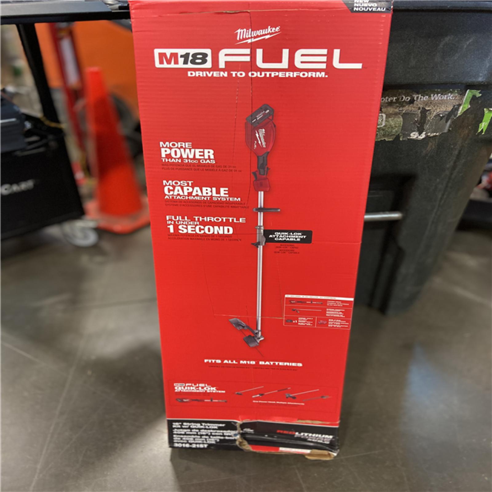 AS-IS Milwaukee M18 FUEL 18V 16 in. Brushless Cordless Battery Powered String Trimmer w/QUIK-LOK Attachment Capability & 8.0 Ah Battery
