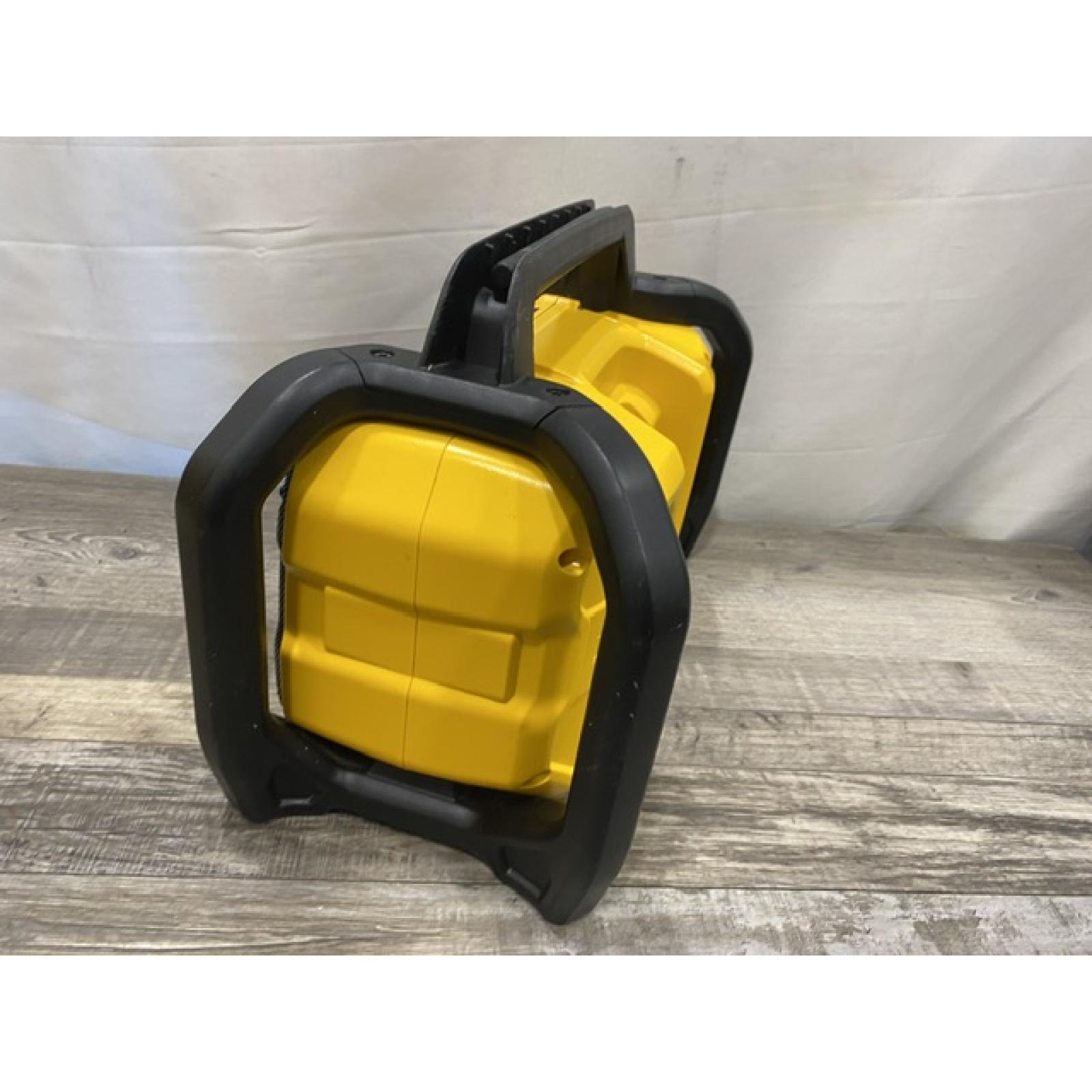 AS-IS DEWALT 20V MAX Compact Cordless Bluetooth Radio (Tool Only)