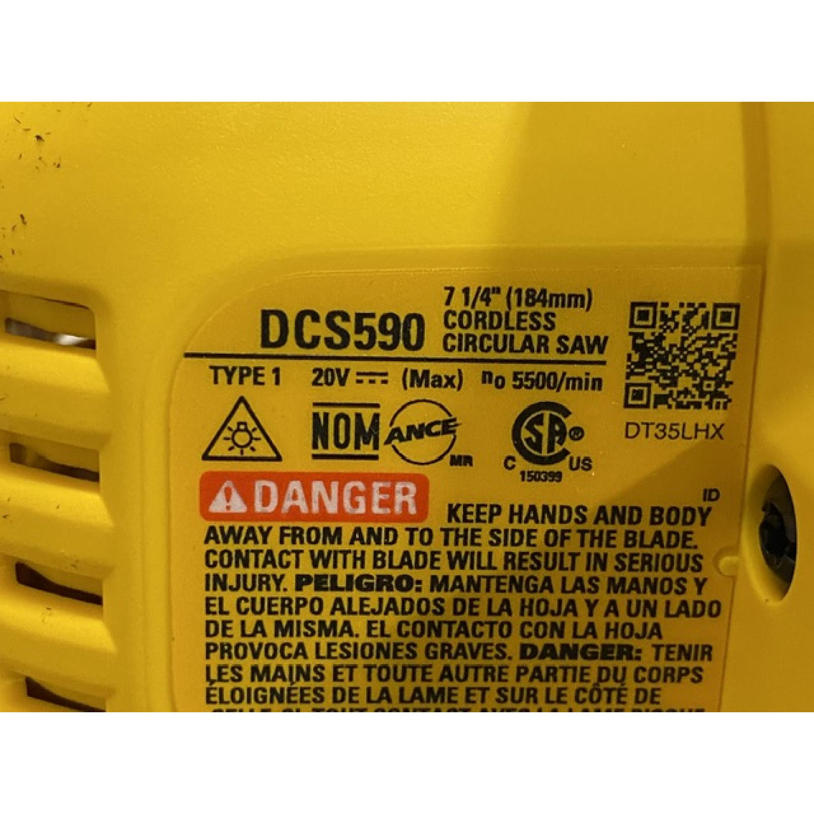 AS-IS DEWALT 20-Volt MAX 7-1/4 in. Cordless Circular Saw (Tool Only)