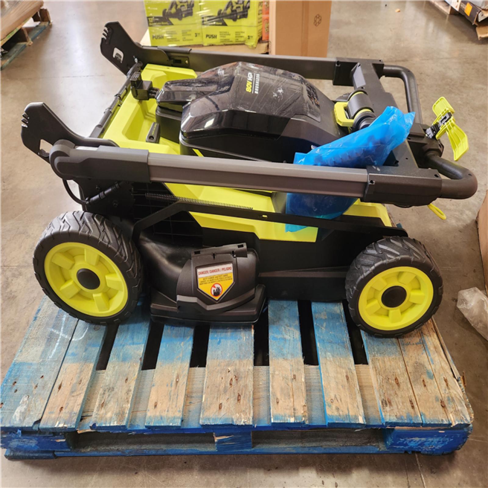 Phoenix RYOBI 80V HP BRUSHLESS 30 SELF-PROPELLED MULTI-BLADE MOWER KIT (Battery and Charger Included)