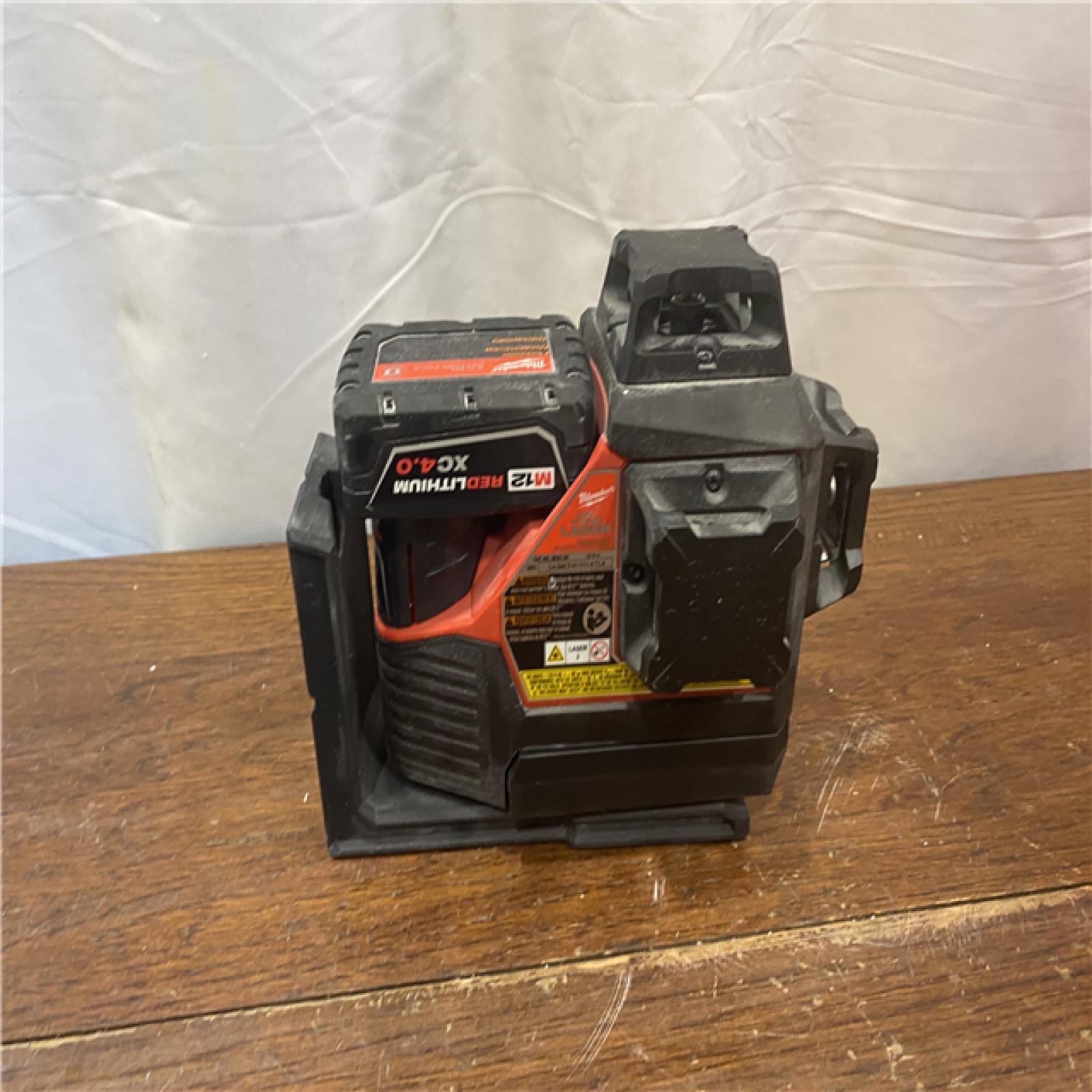 AS-IS Milwaukee-3632-21 M12 Green Beam Laser 360Â° 3-Plane Kit