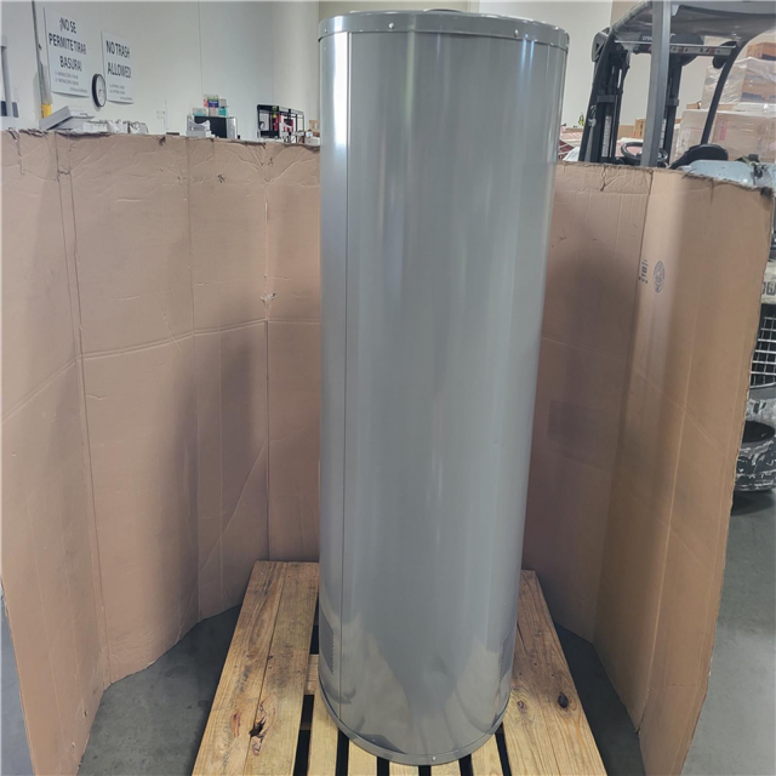 CALIFORNIA AS-IS TOOL RHEEM PERFORMANCE WATER HEATER