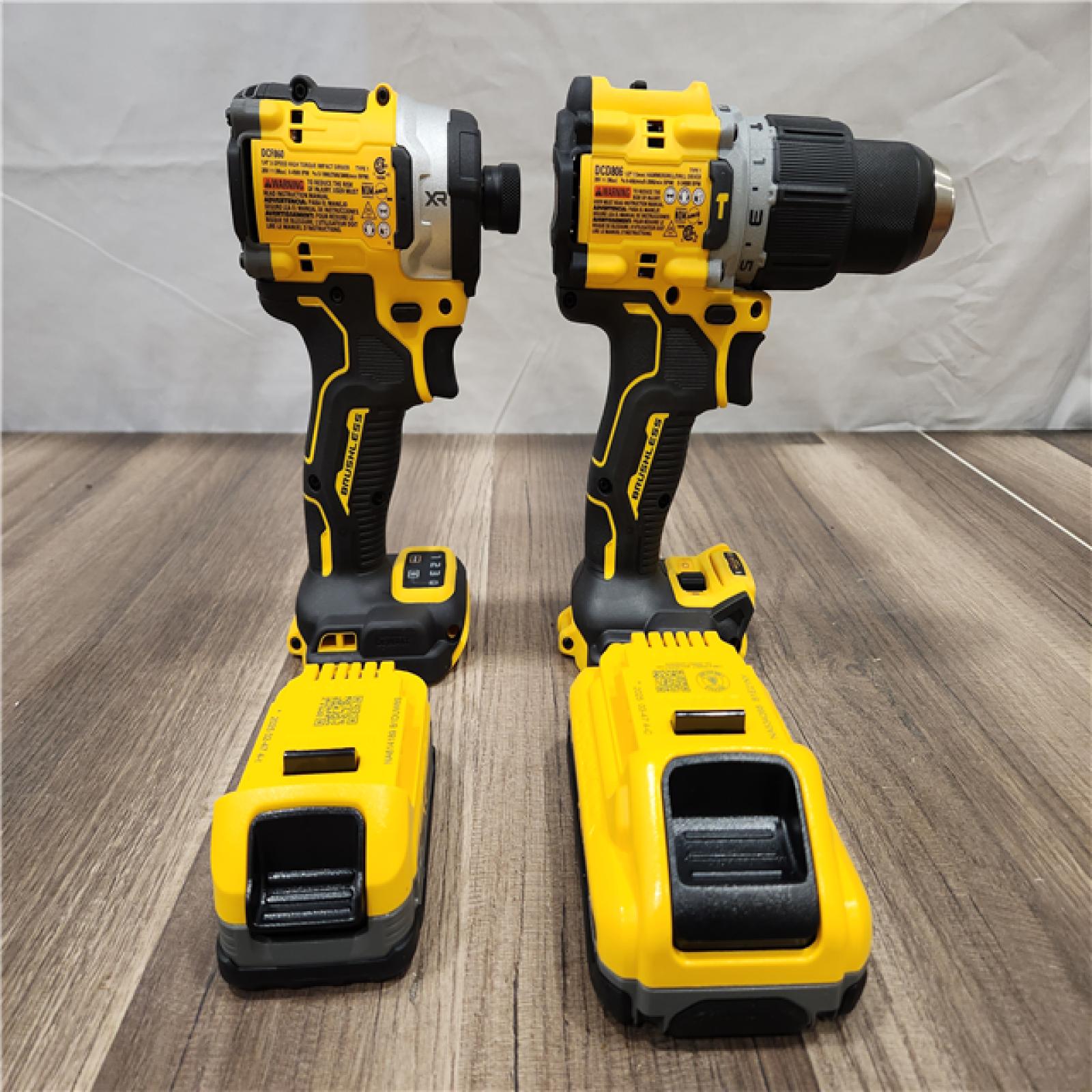 AS-IS- DeWalt 20V XR Lithium-Ion Cordless 2-Tool Combo Kit with 4.0 Ah and 1.7 Ah Batteries and Charger