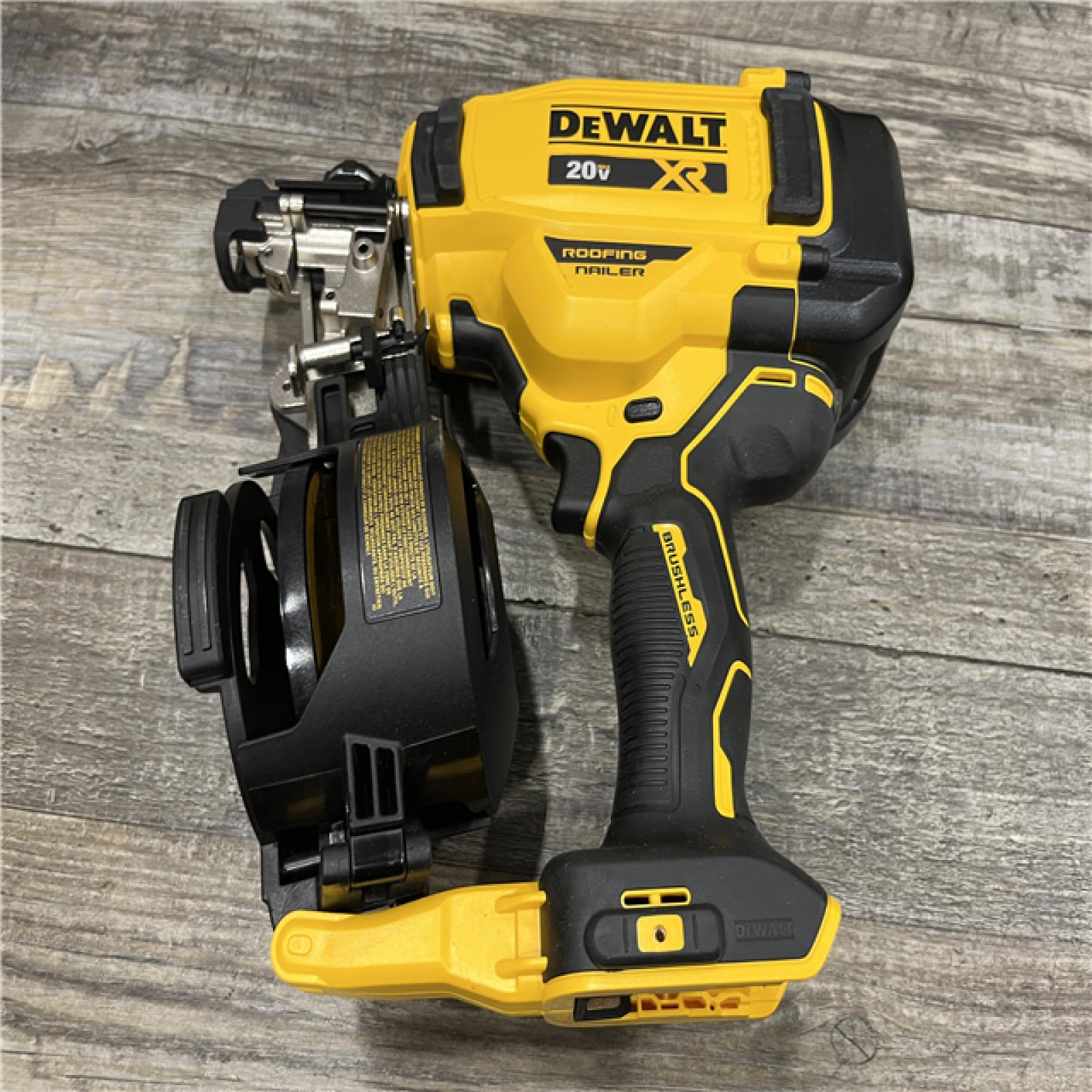 AS-IS DEWALT 20V MAX Lithium-Ion 15-Degree Electric Cordless Roofing Nailer Kit