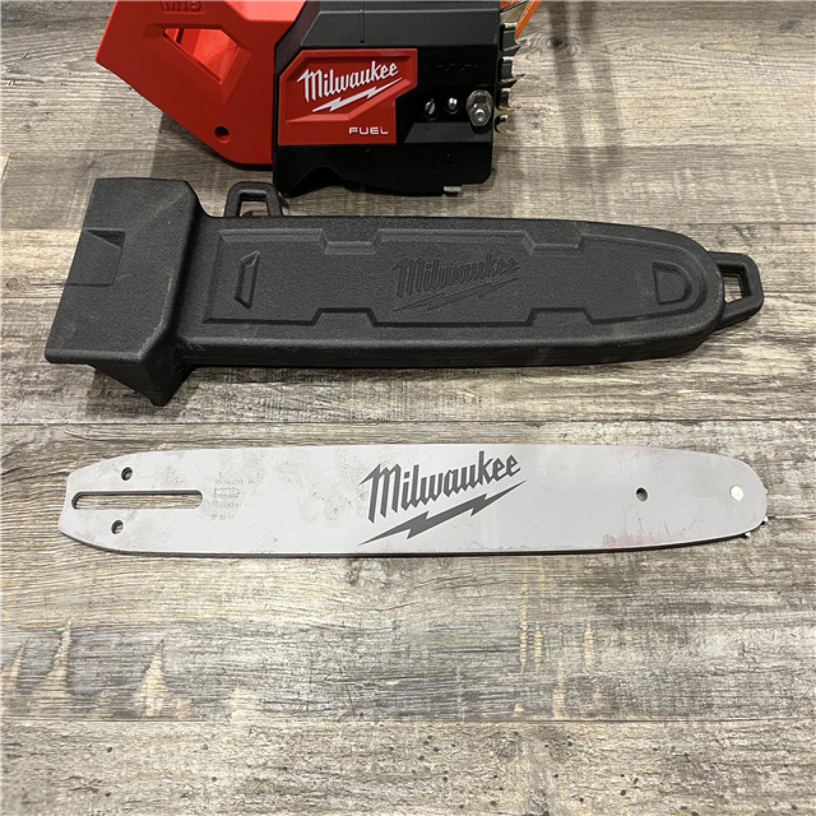 AS-IS Milwaukee FUEL 14 in. 18V Lithium-Ion Brushless Cordless Battery Top Handle Chainsaw (Tool Only)