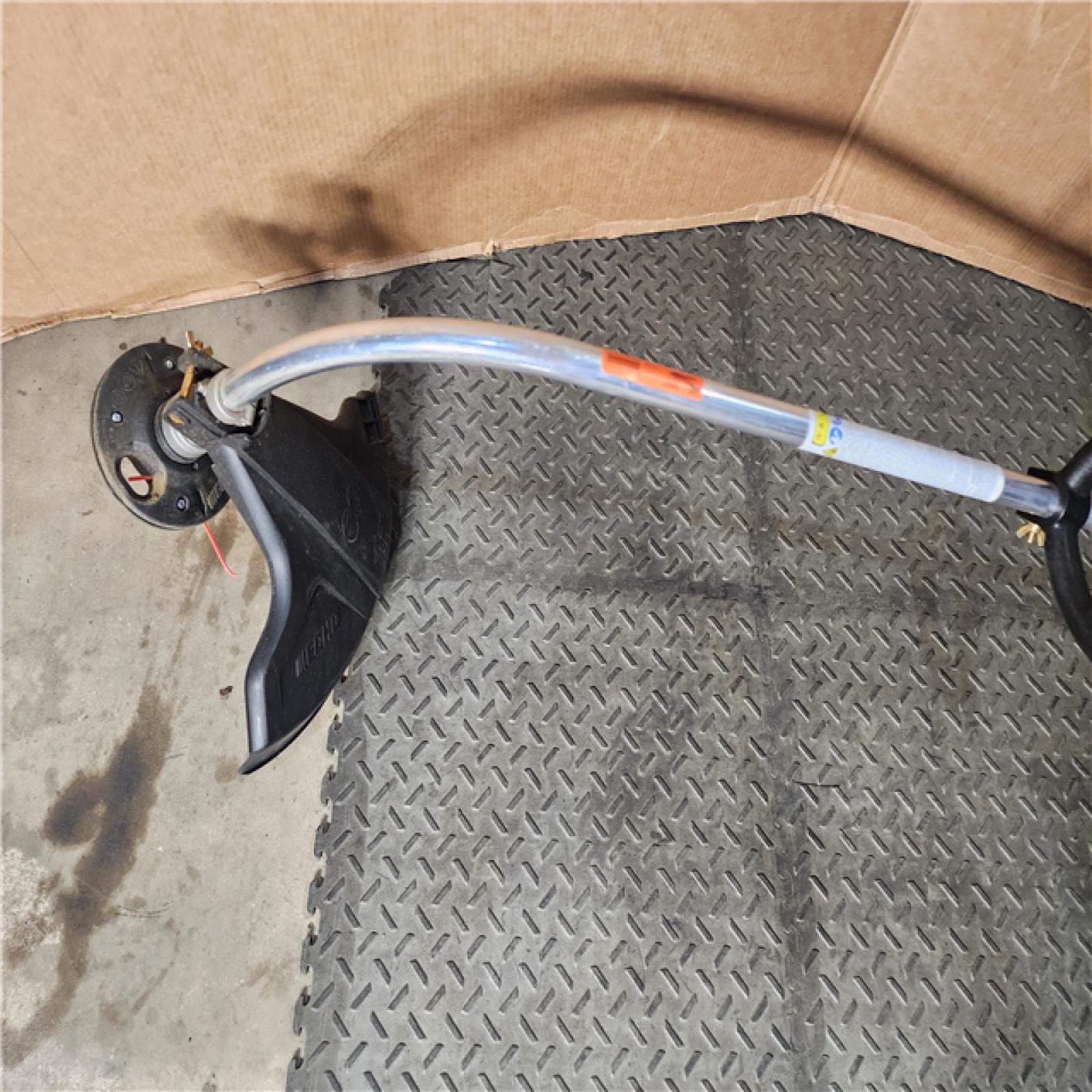 HOUSTON LOCATION - AS-IS Echo GT-225 21.2cc 2 Stroke Lightweight Durable Gas Curved Shaft String Trimmer