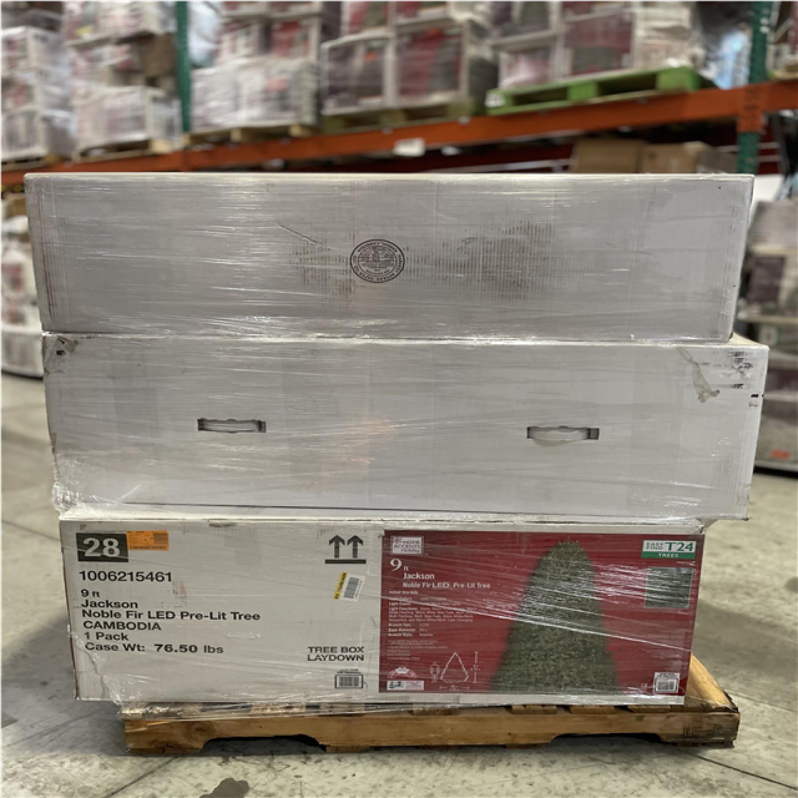 DALLAS LOCATION- AS-IS ASSORTED CHRISTMAS TREES PALLET