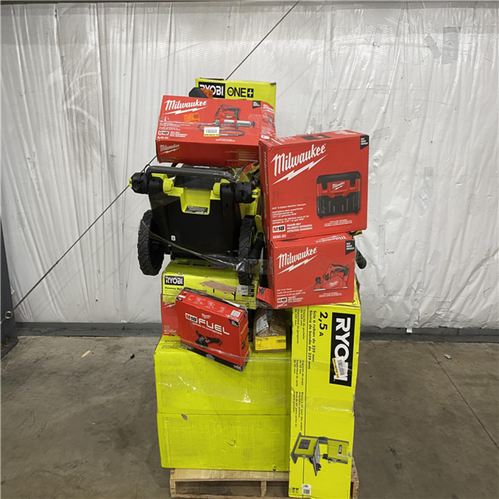 Houston Location AS IS - Tool Pallet