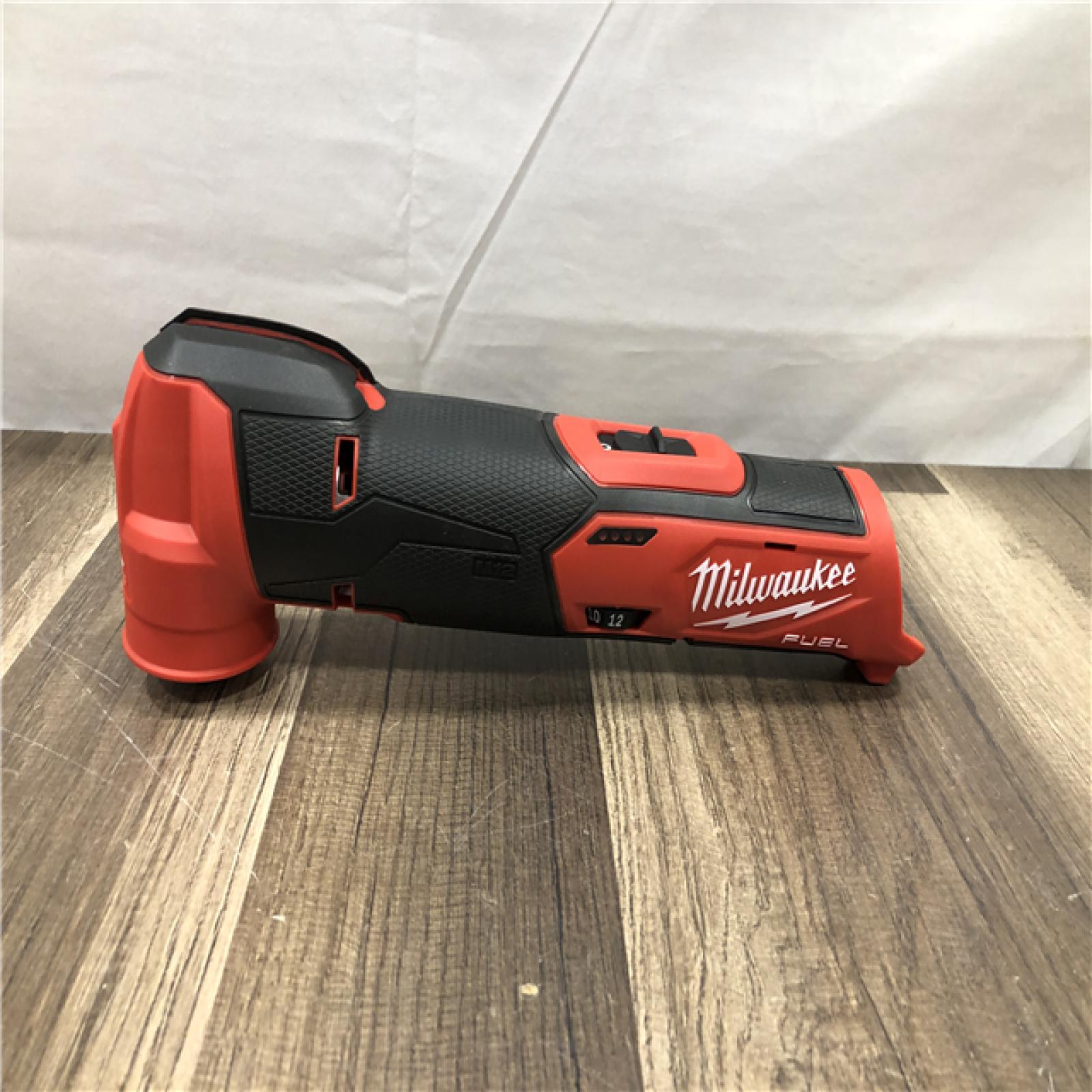 AS-IS Milwaukee  FUEL 12V Lithium-Ion Cordless Oscillating Multi-Tool (Tool-Only)