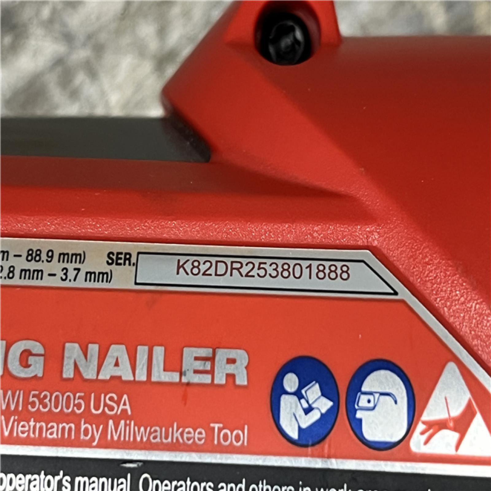 AS-IS Milwaukee  FUEL 3-1/2 in. 18-Volt 21-Degree Lithium-Ion Brushless Cordless Framing Nailer (Tool-Only)