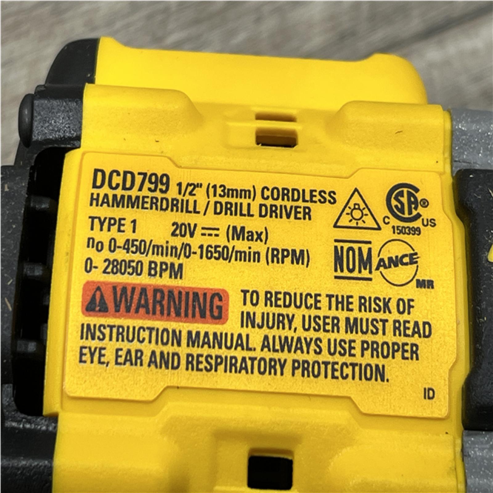AS-IS DEWALT ATOMIC 20V Lithium-Ion Cordless 1/2 in. Hammer Drill Kit