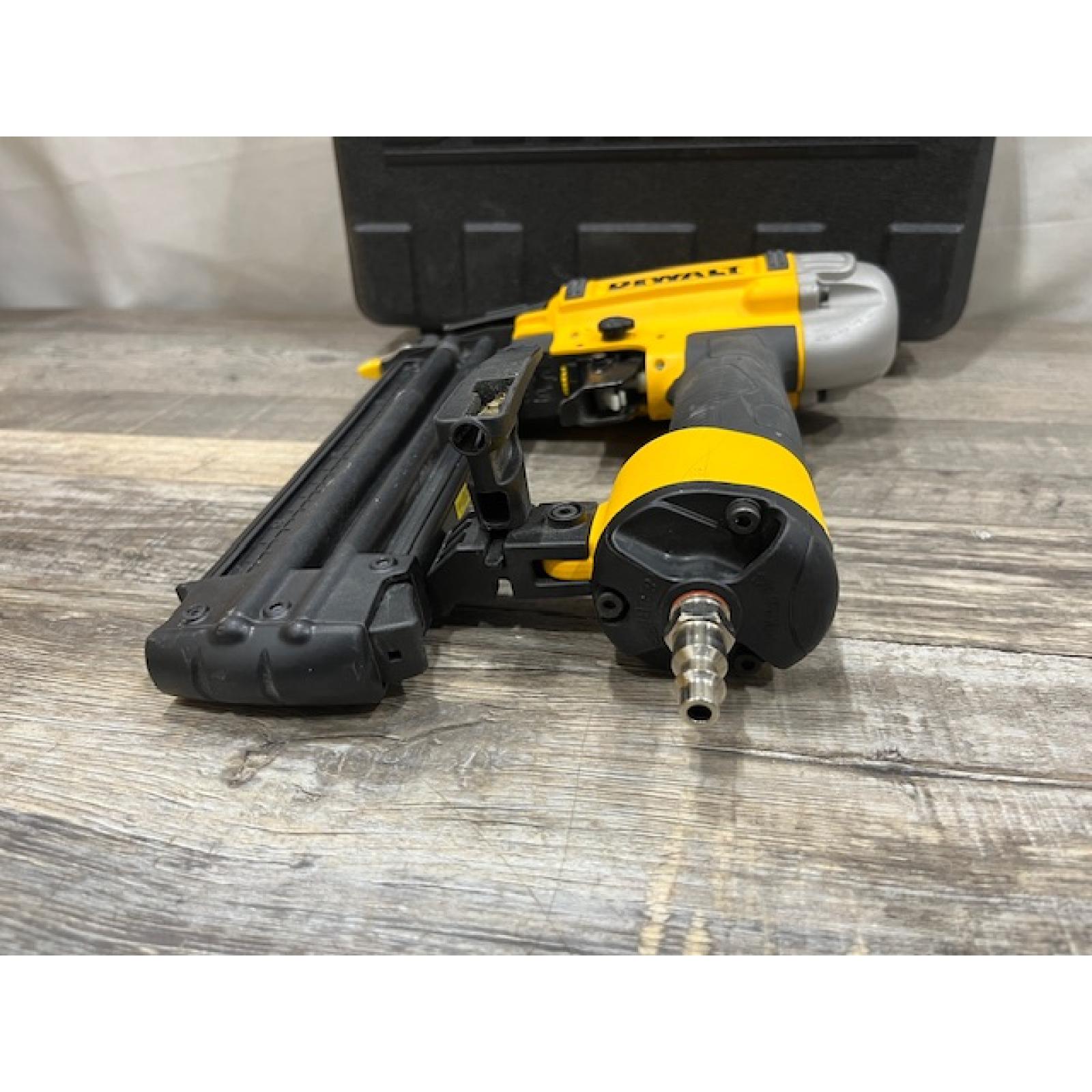 AS-IS DEWALT 18-Gauge Pneumatic Brad Nailer