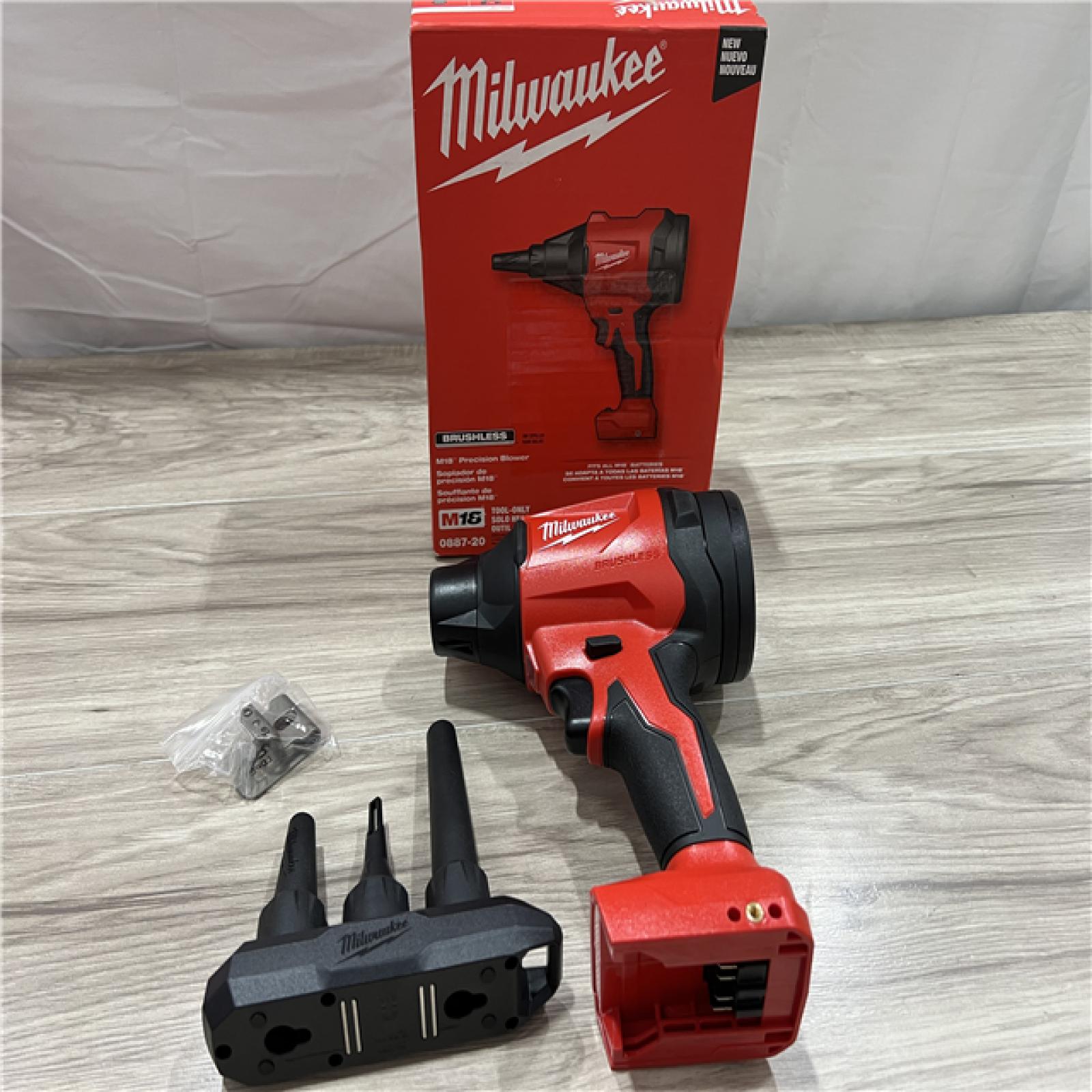 AS-IS Milwaukee 18V Lithium-Ion 570 MPH Brushless Cordless Precision Blower with Variable Speed Trigger and Trigger Lock