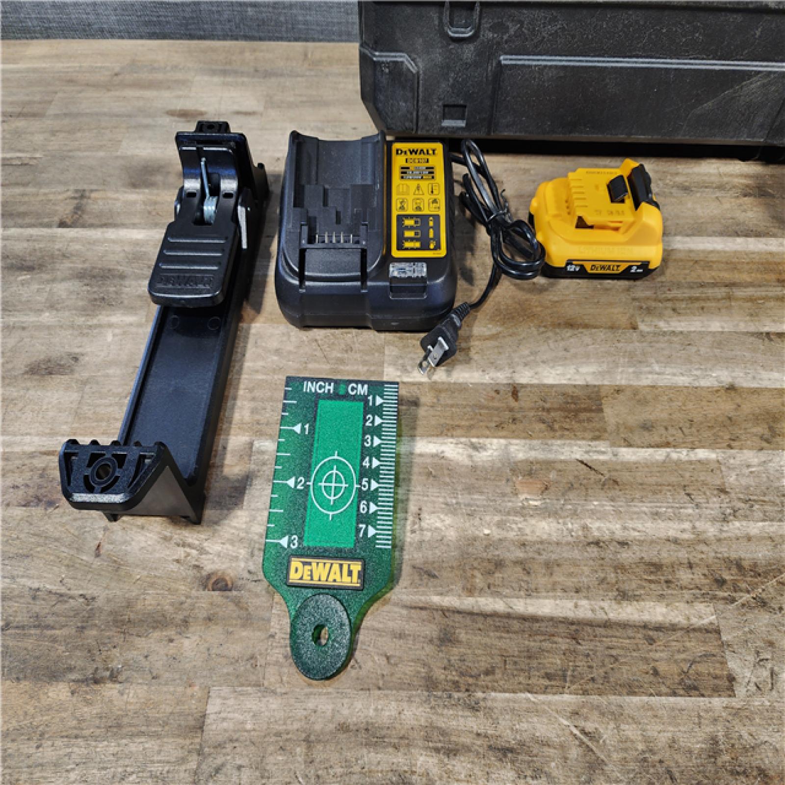 HOUSTON LOCATION - AS-IS DEWALT 12V MAX Lithium-Ion 100 ft. Green Self-Leveling 3-Beam 360 Degree Laser Level with 2.0Ah Battery  Charger and Case