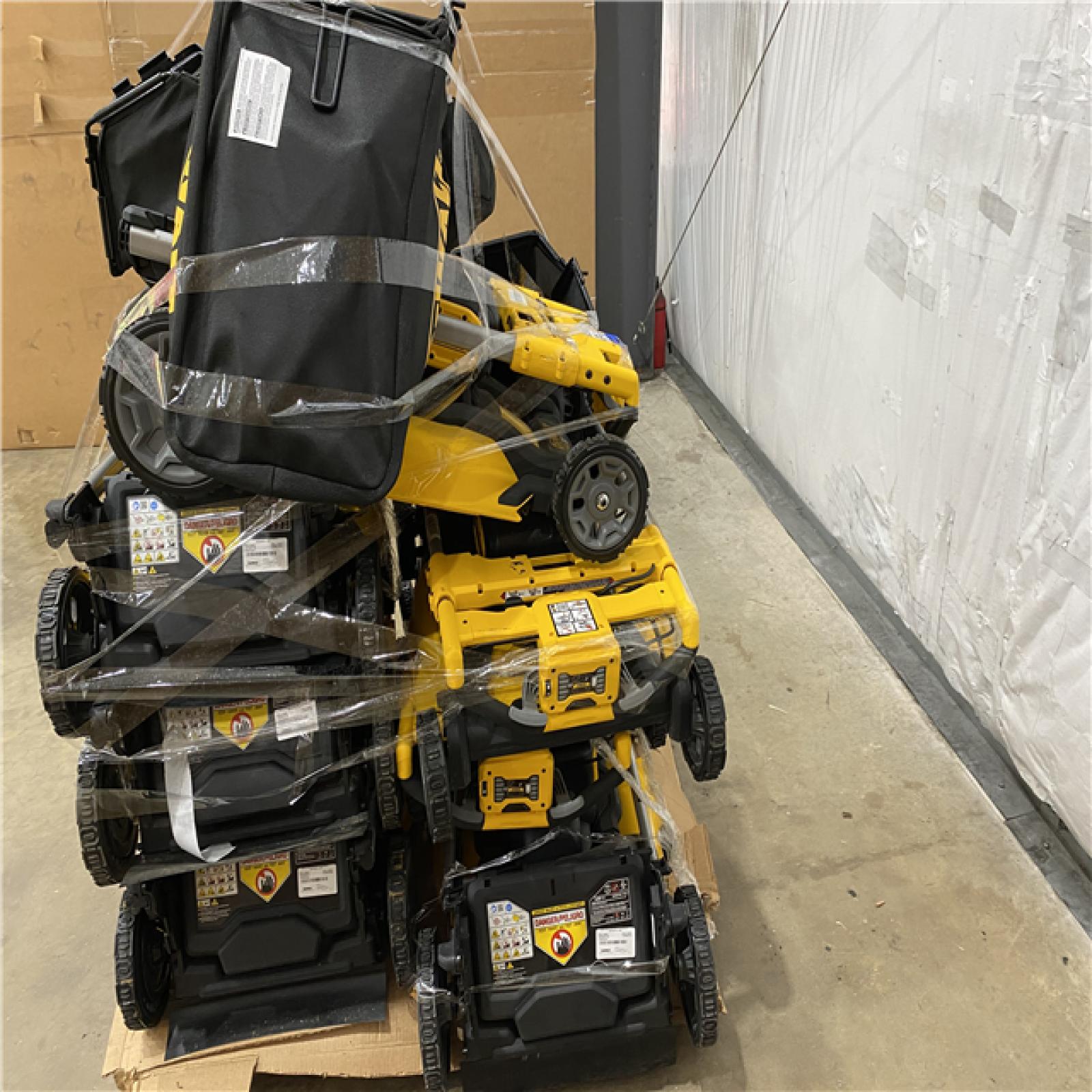 Houston Location AS IS - Tool Pallet