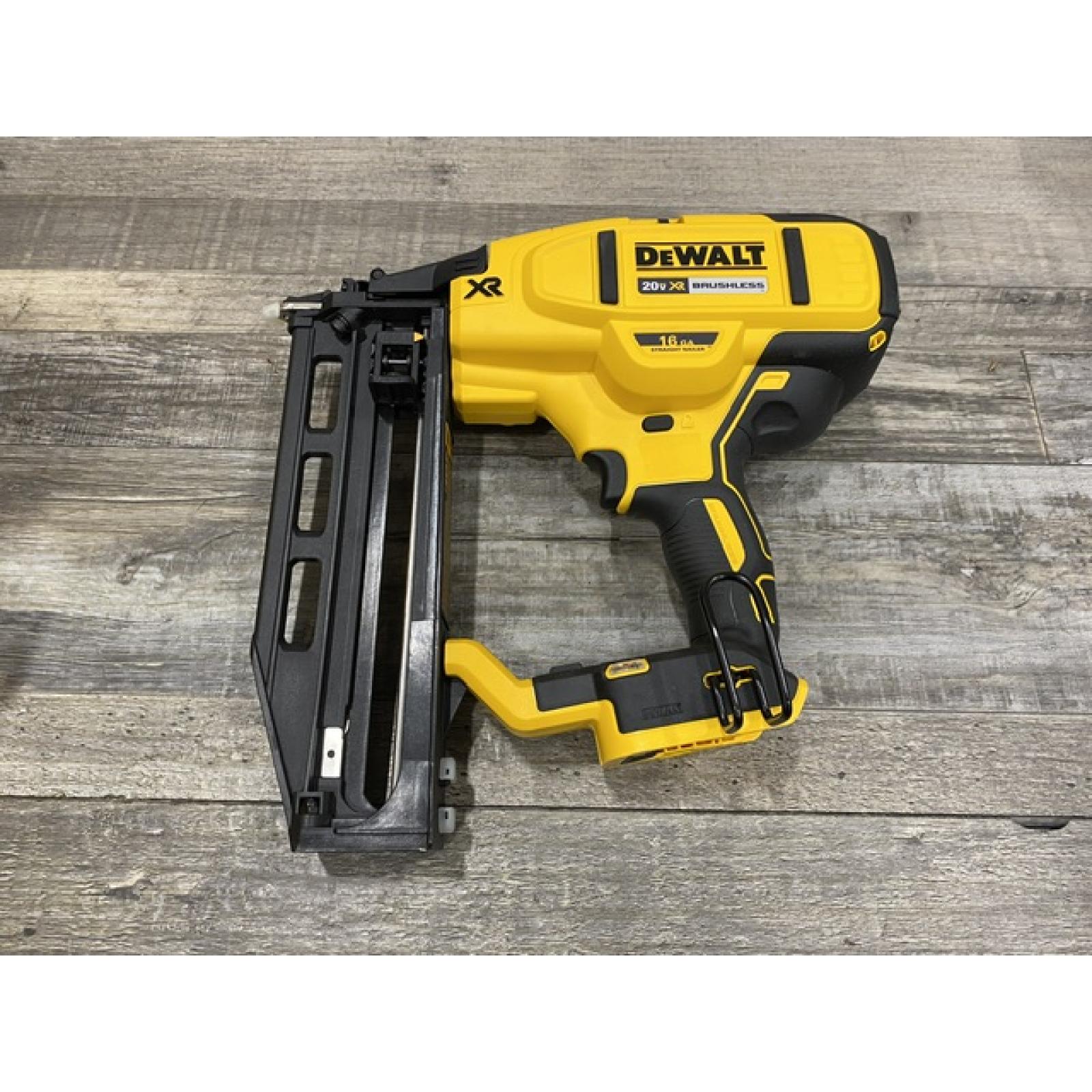 AS-IS DEWALT 20V MAX XR 16-Gauge Lithium-Ion Cordless Finish Nailer (Tool Only)
