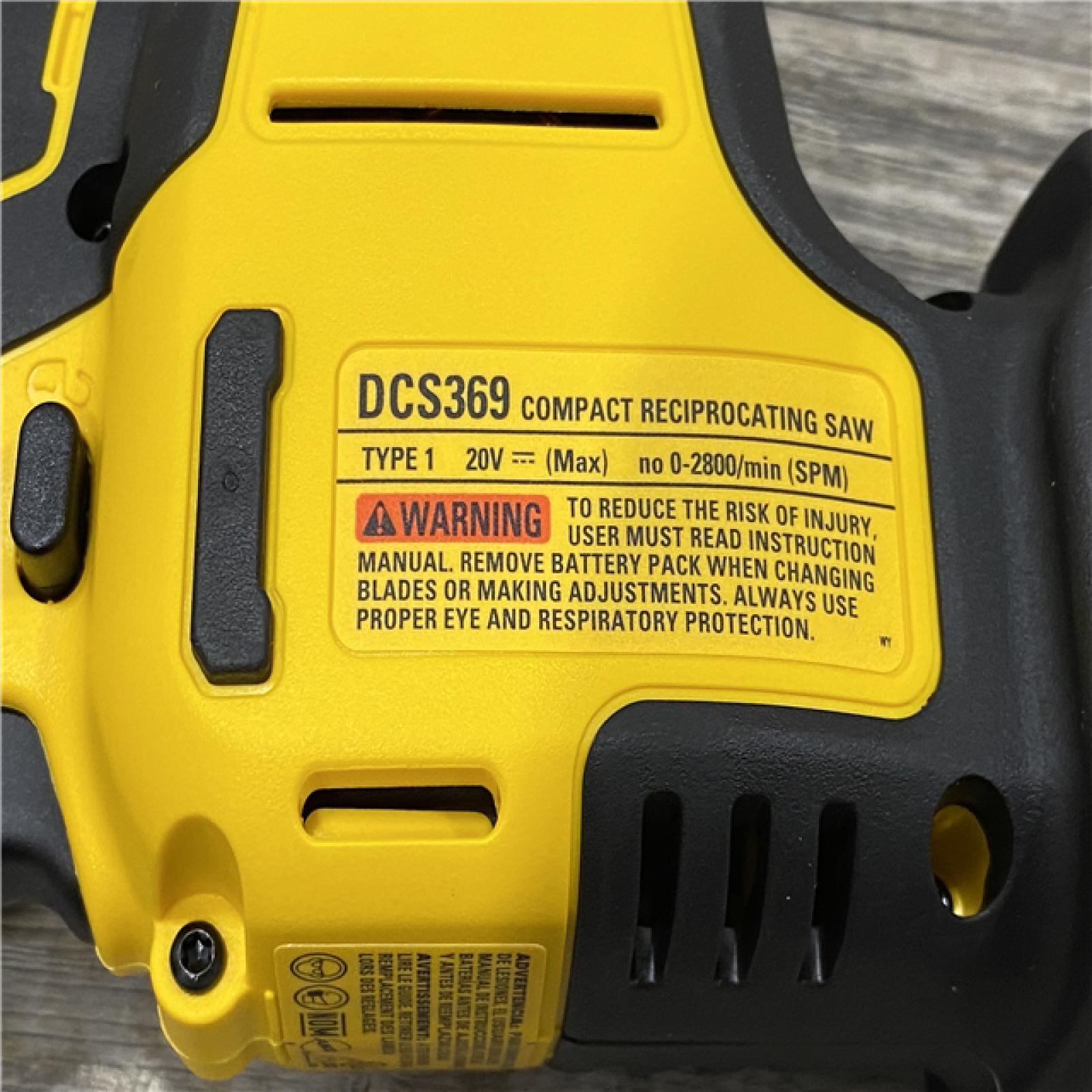 LIKE NEW - DEWALT ATOMIC 20V MAX Cordless Brushless Compact Reciprocating Saw (Tool Only)